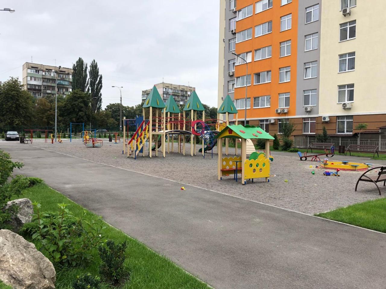 Стильна та простора квартира Киев Экстерьер фото